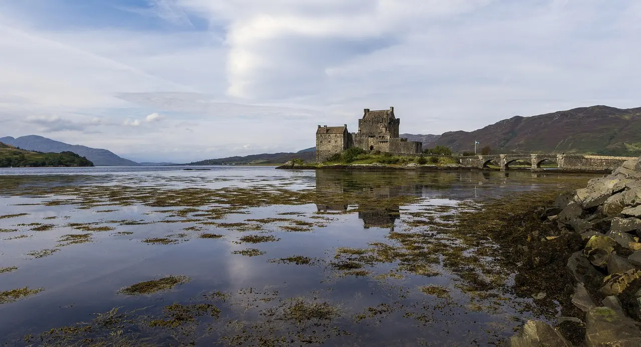 Brian Mikkelsen kone: Baggrund, formue og privatliv