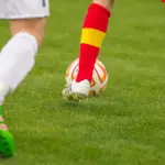 Ettan Norra 2026 – Runde 1: sene afgørelser, straffe og smalle sejre